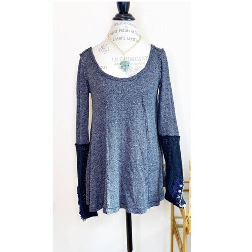 FREE PEOPLE Detailed Longsleeves Gray Blouse Sweater SMALL